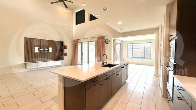 6747 W Coles Rd Phoenix, AZ 85339 photo 3