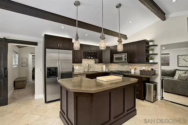 4855 39th St San Diego, CA 92116 photo 3
