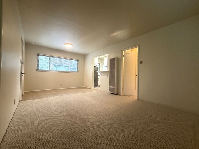 259 Ramona St Palo Alto, CA 94301 photo 5