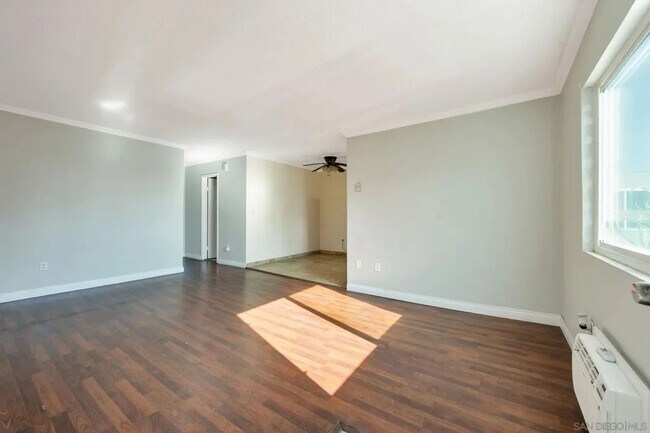 4451 35th St San Diego, CA 92116 photo 5