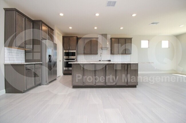 16047 S 184th Dr Goodyear, AZ 85338 photo 5