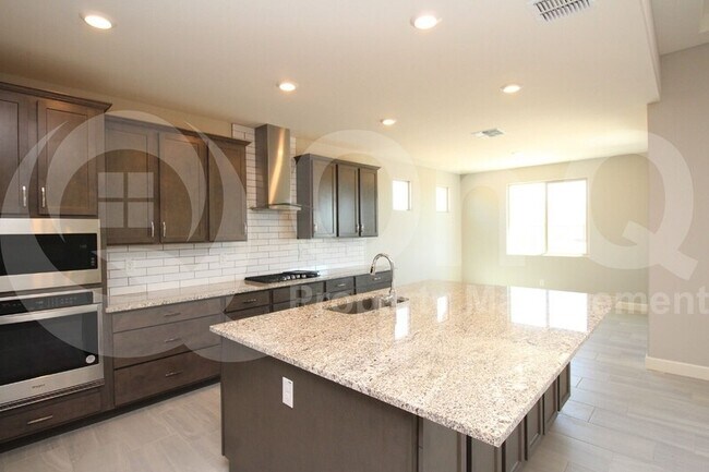 16047 S 184th Dr Goodyear, AZ 85338 photo 3