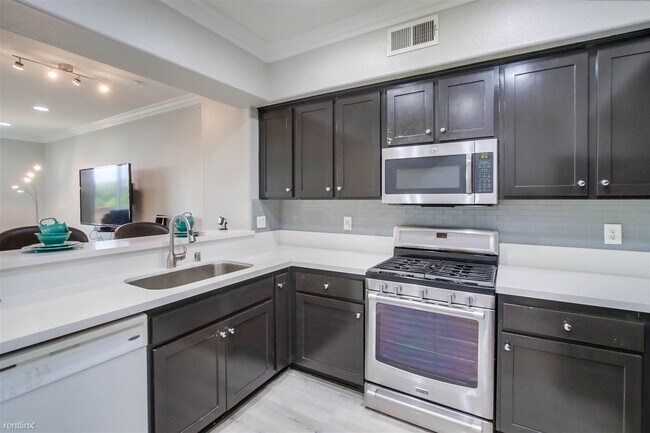 1338 Caminito Fabrizio Chula Vista, CA 91915 photo 4
