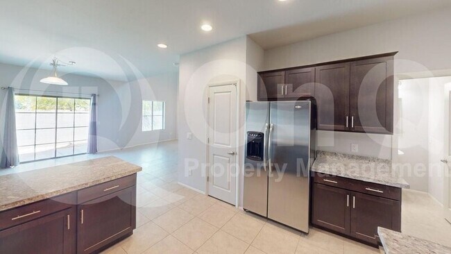 18777 N 43rd Ave Glendale, AZ 85308 photo 4
