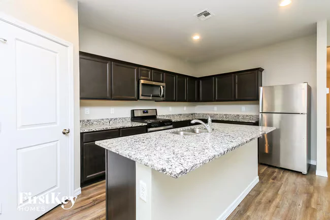 398 W Powell Dr Queen Creek, AZ 85140 photo 5