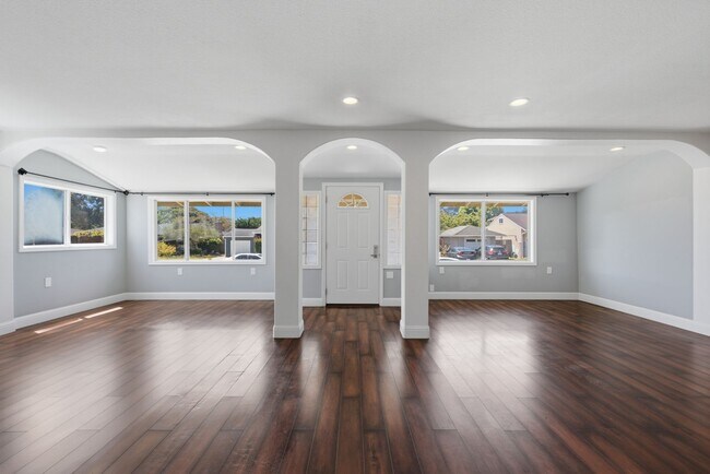 222 Indio Dr South San Francisco, CA 94080 photo 4