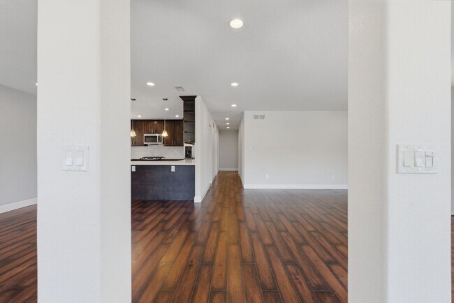 222 Indio Dr South San Francisco, CA 94080 photo 5