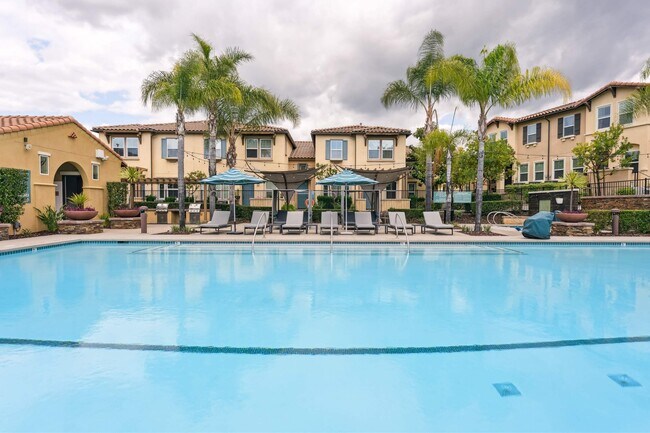 Casa Lago Eastlake photo 5