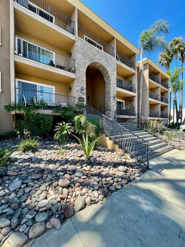 3980 8th Ave San Diego, CA 92103 photo 3
