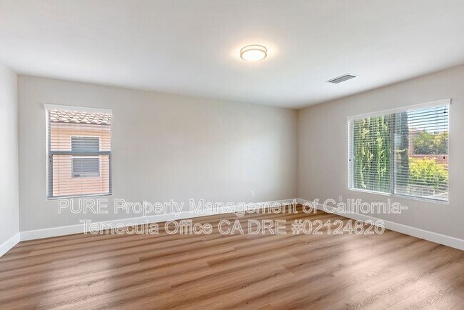 29193 Via Espada Murrieta, CA 92563 photo 5