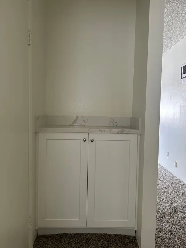 Gaines Street Apartment photo 3
