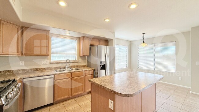 42606 Chambers Dr Maricopa, AZ 85138 photo 5
