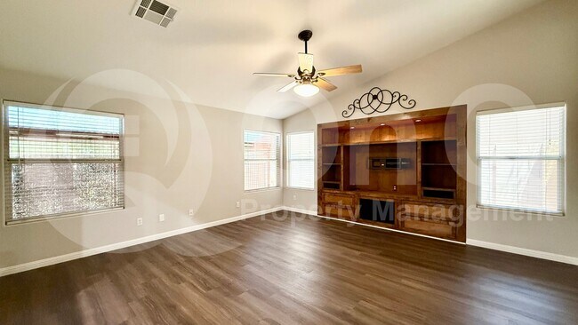 800 N Soho Pl Chandler, AZ 85225 photo 4