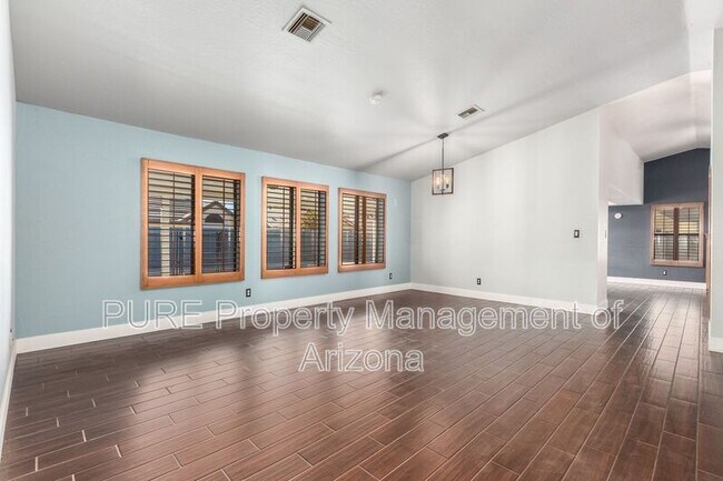 3925 E Des Moines St Mesa, AZ 85205 photo 3