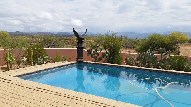 14128 E Red Range Way Scottsdale, AZ 85262 photo 4