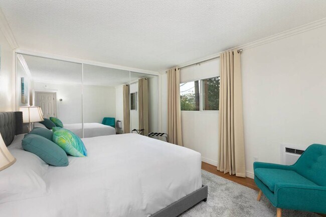 Del Rey Apartments photo 3