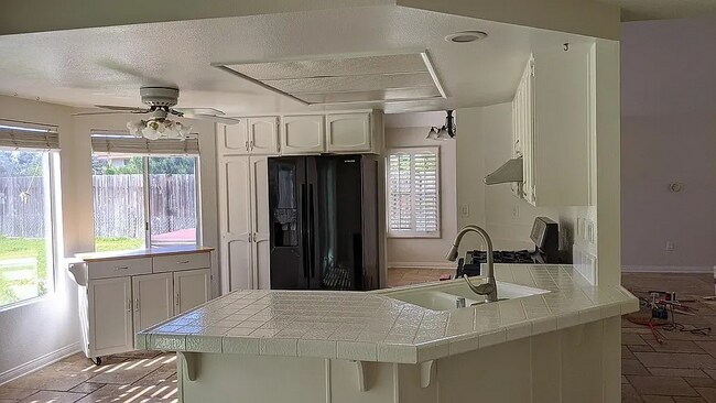 5268 Dixon Rd Oceanside, CA 92056 photo 4