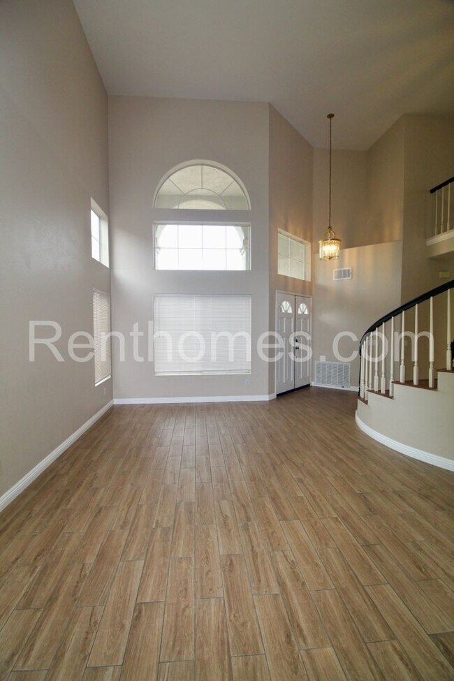 11597 Trailbrush Point San Diego, CA 92126 photo 3