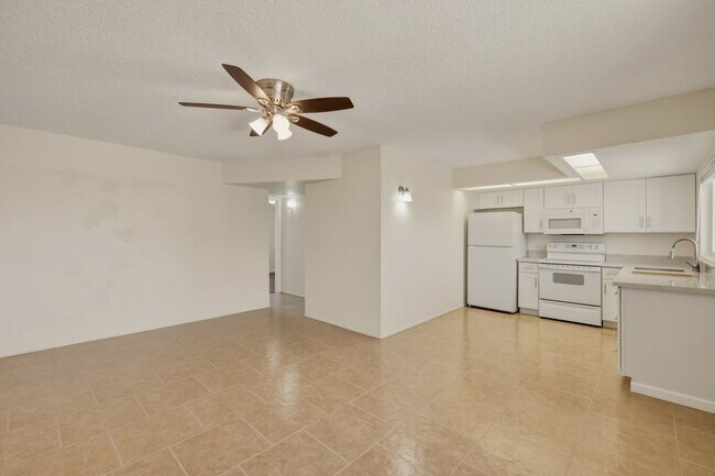 45 N Phyllis Mesa, AZ 85201