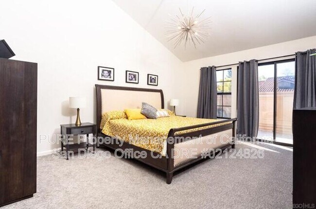 15677 Via Calanova San Diego, CA 92128 photo 5