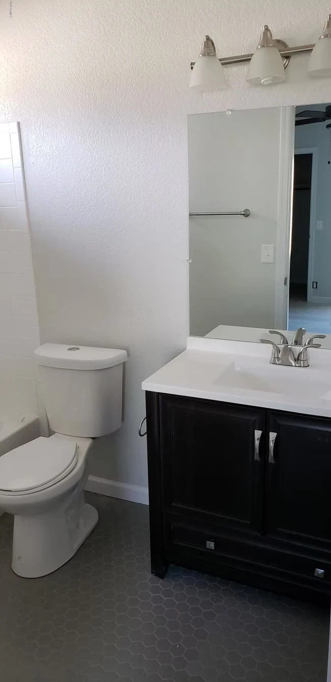 7318 W Sierra St Peoria, AZ 85345 photo 5