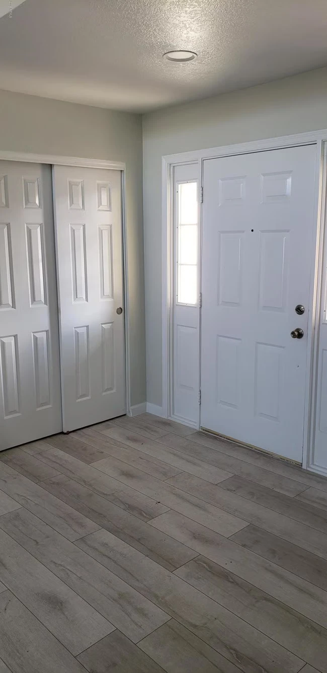 7318 W Sierra St Peoria, AZ 85345 photo 2