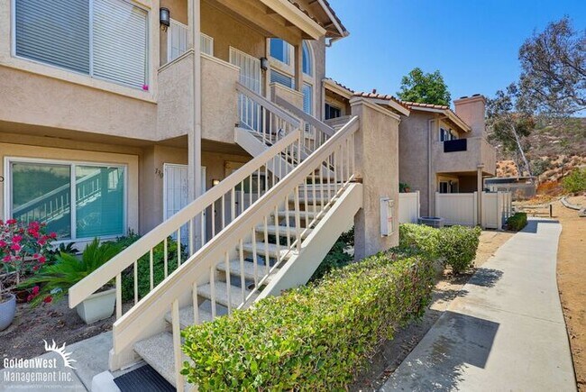 11586 Fury Ln El Cajon, CA 92019