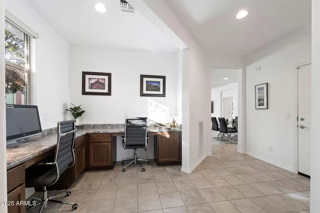 678 E Cobble Stone Dr Queen Creek, AZ 85140 photo 4