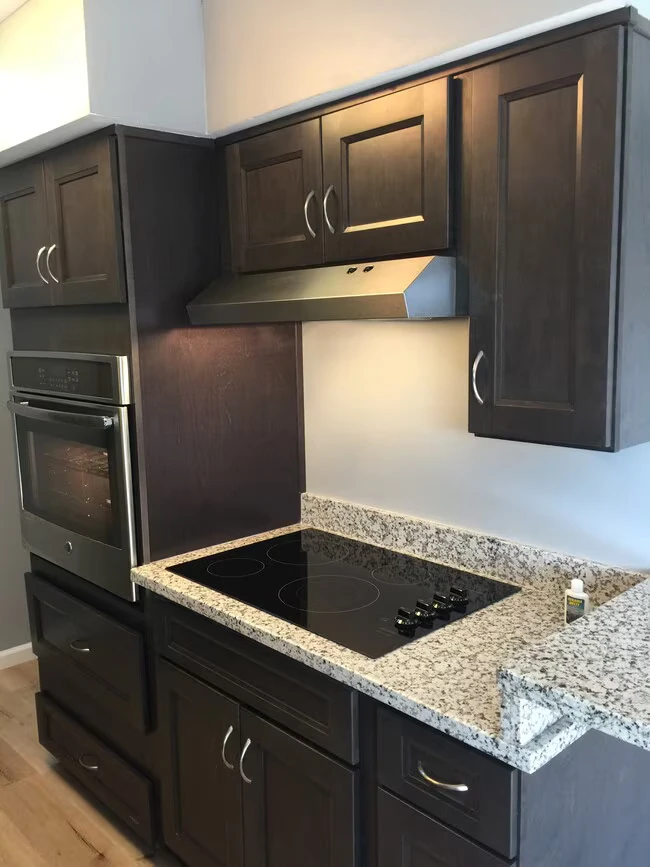 1591 Lago St San Mateo, CA 94403 photo 4