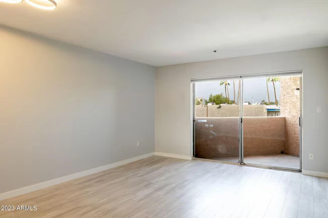 7494 E Earll Dr Scottsdale, AZ 85251 photo 4