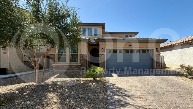 8567 S 40th Dr Phoenix, AZ 85339 photo 2