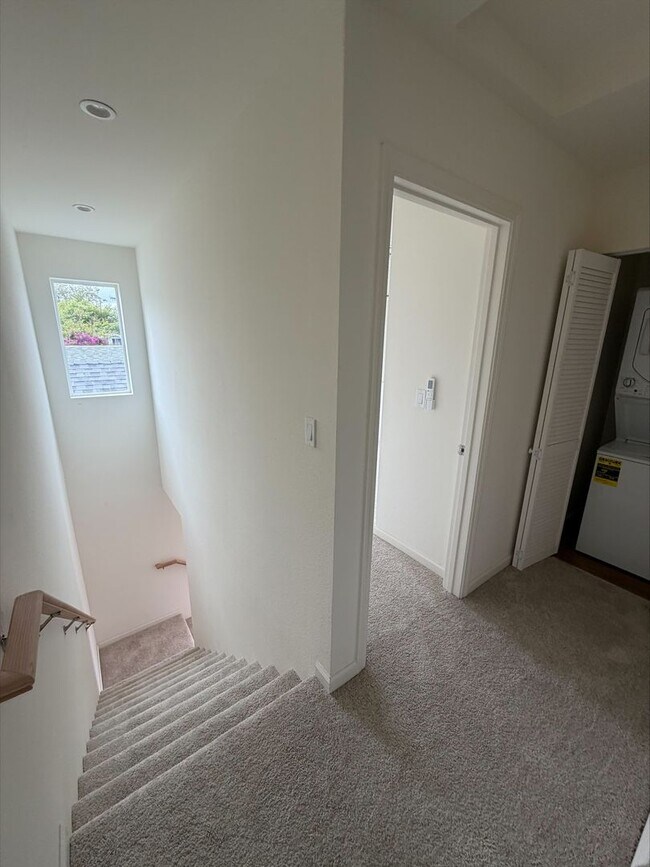 4331-4337 Brookdale Ave Oakland, CA 94619 photo 4