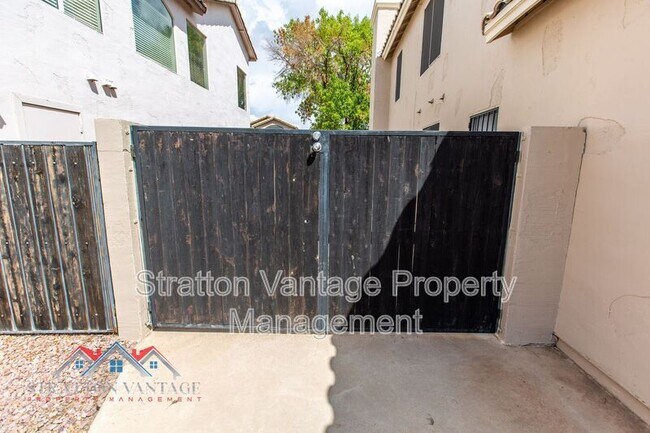 7420 W Los Gatos Dr Glendale, AZ 85310 photo 4