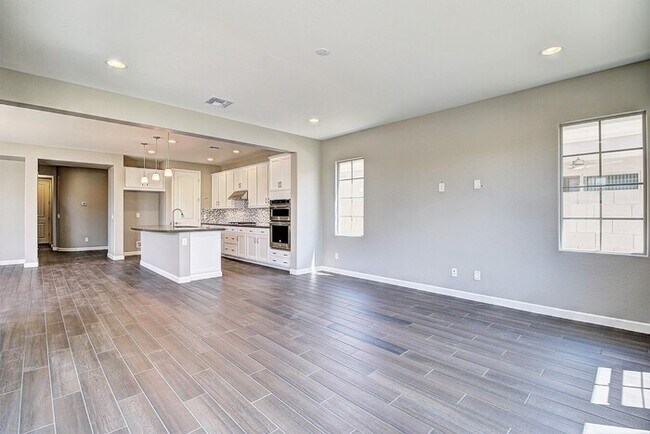 1957 W Yellowstone Way Chandler, AZ 85248 photo 5