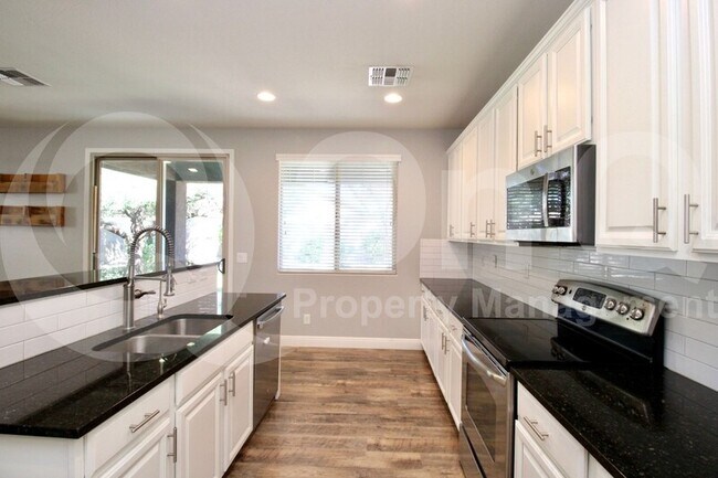 11110 E Segura Ave Mesa, AZ 85212 photo 4