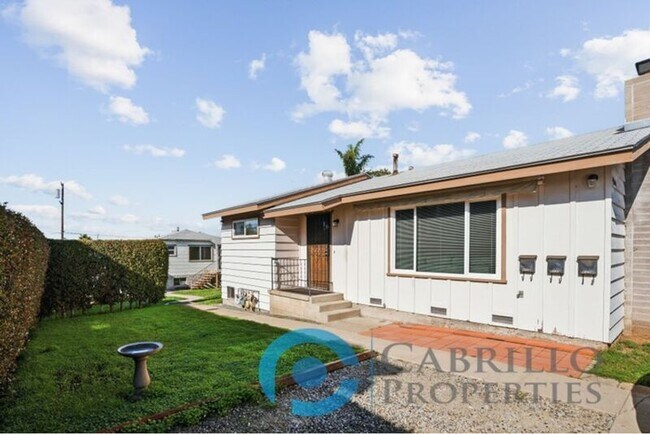 4330 Cleveland Ave San Diego, CA 92103