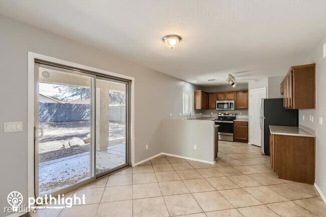14921 N 172nd Ln Surprise, AZ 85388 photo 4