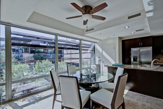 7131 E Rancho Vista Dr Scottsdale, AZ 85251 photo 5