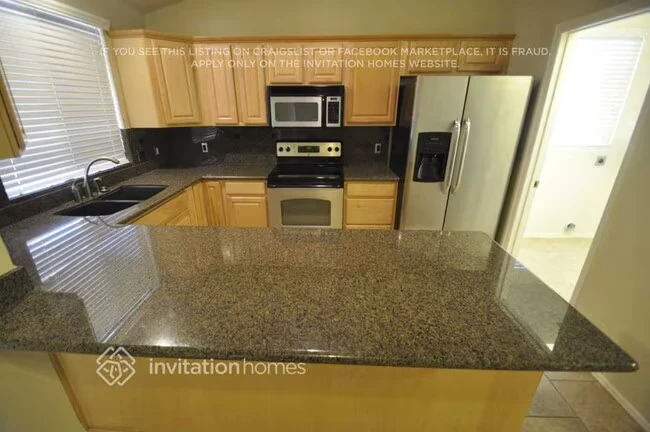 1320 E Tonto Ln Phoenix, AZ 85024 photo 5