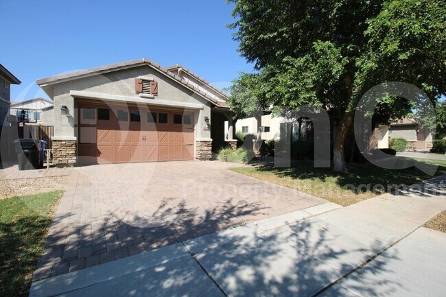 4290 E Palo Verde St Gilbert, AZ 85296 photo 2