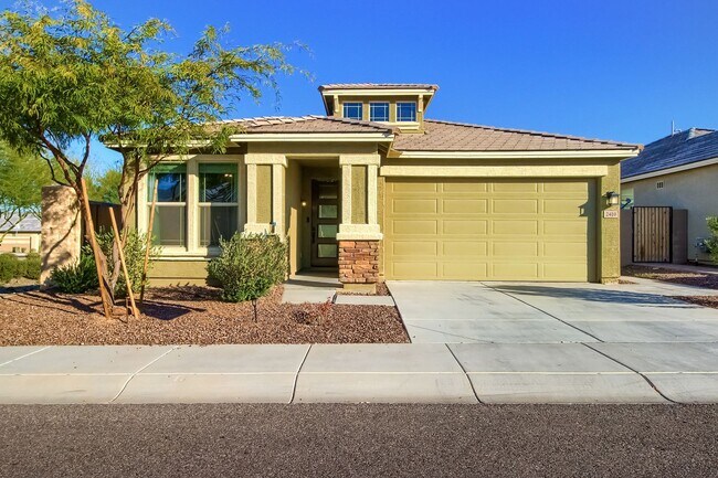 2410 E Beverly Rd Phoenix, AZ 85042 photo 2