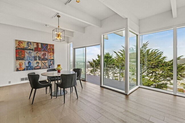862 Pacheco St San Francisco, CA 94116 photo 4