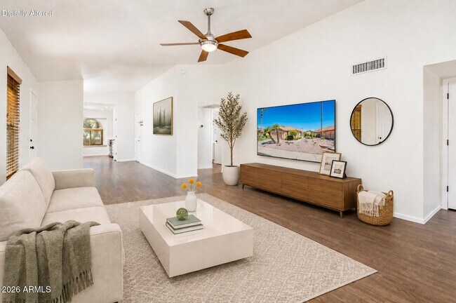2926 E Brookwood Ct Phoenix, AZ 85048