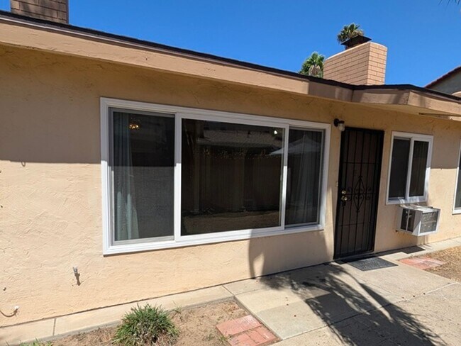 801 S Orange Ave photo 3