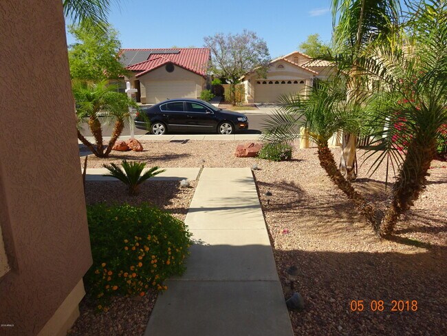 13493 W Young St photo 4