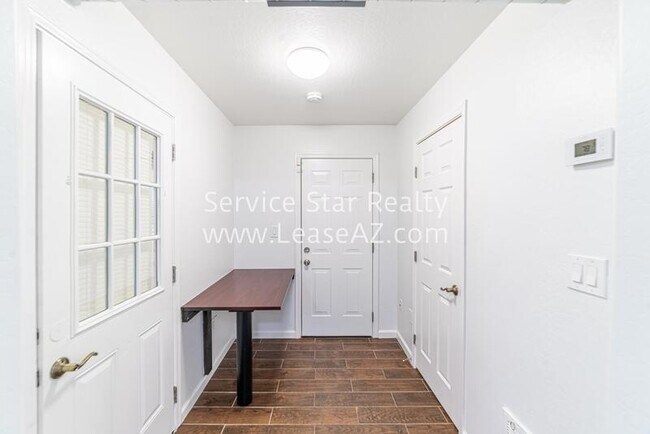 1622 W Willetta St Phoenix, AZ 85007 photo 4
