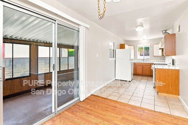 5059 Pelusa St San Diego, CA 92113 photo 5