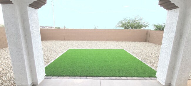 24051 N 147th Dr Sun City West, AZ 85387 photo 5