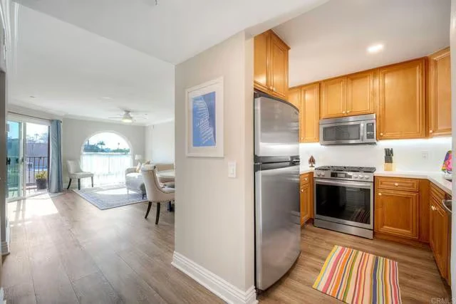 7509 Ave La Jolla, CA 92037 photo 3