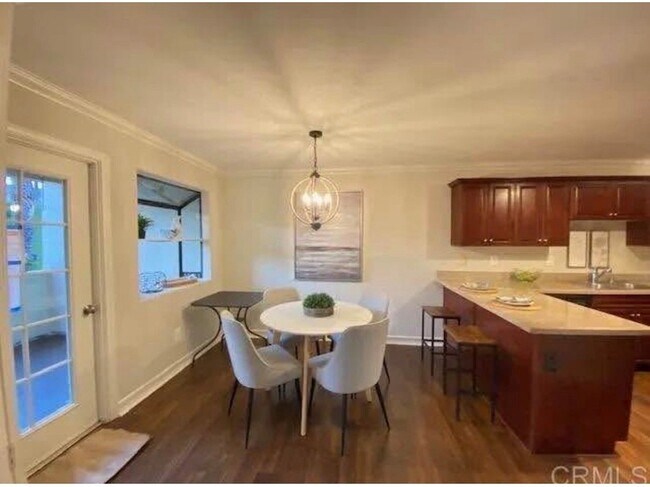 3529 Paseo De Elenita Oceanside, CA 92056 photo 2